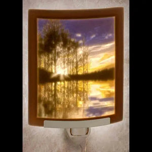 Lakeshore Sunset Curved Colored Night Light